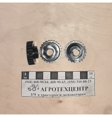 Втулка бічного безрамкового скла МТЗ 80-6708903