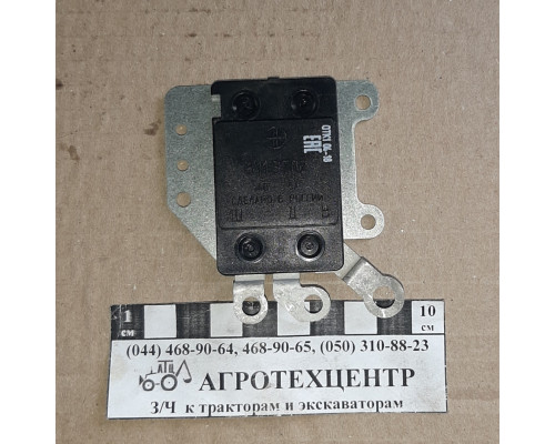 Регулятор напруги 12V з 3 вусиками 2402.3702  РТ-14-1У  811.3702  7302.3702