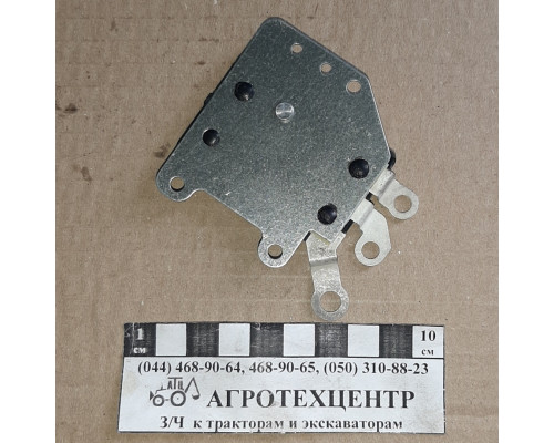 Регулятор напруги 12V з 3 вусиками 2402.3702  РТ-14-1У  811.3702  7302.3702