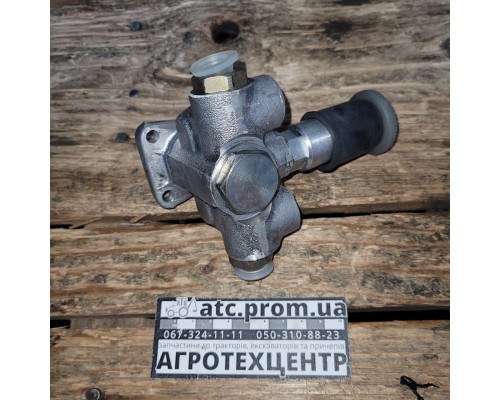 Насос ручної підкачки (Д-245, Д-260) на 2 виходи 37.1106010-10