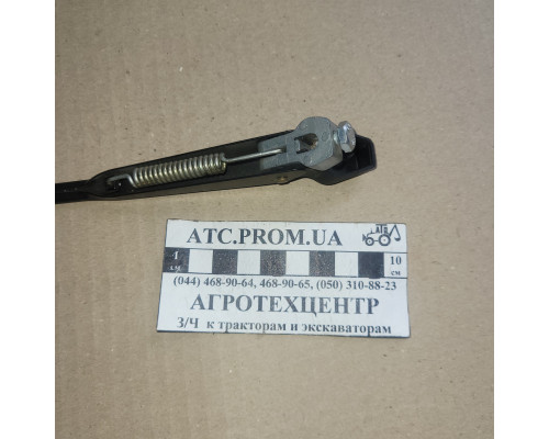 Важіль склоочисника МК  МТЗ Т240-5205300