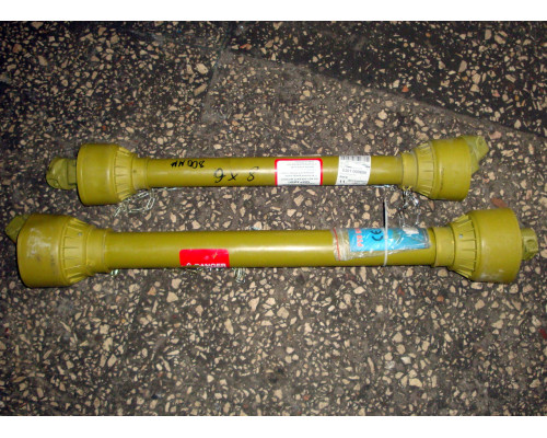 Вал карданний с/х 6шл/8шл (L = 650-900) короткий
