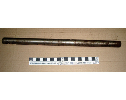 Валик КПП ЮМЗ 2063 40-1702063