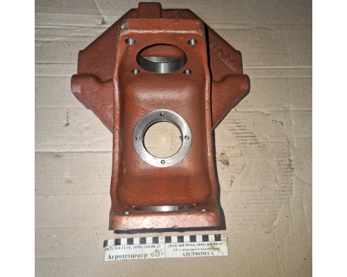 Корпус кінечної передачі МТЗ-320