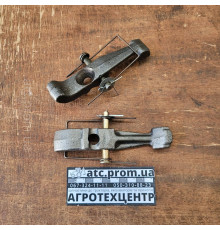 Важіль віджимний Т-40 головної муфти без болту Т25-1601094 сб