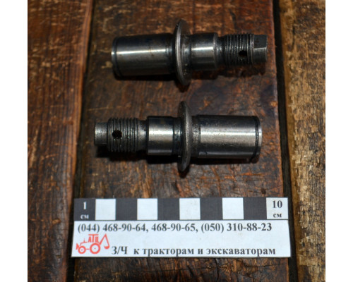 Вісь шестерні Т-40 привода НШ-32 Д37М-4618032