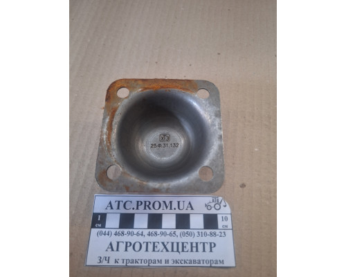 Кришка передньої маточини Т-25, Т-16 А04.03.013