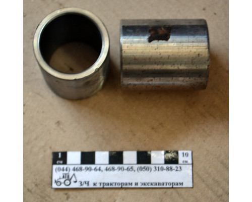 Втулка корпусу кермової колонки Т-25 (вала сошки) Т30.40.114