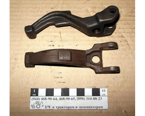 Лапка кошика зчеплення — 70 МТЗ 70-1601094