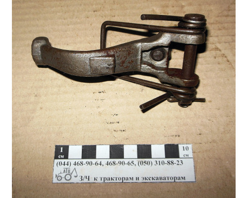 Лапка корзини зчеплення-70 МТЗ в зборі 70-1601094сб
