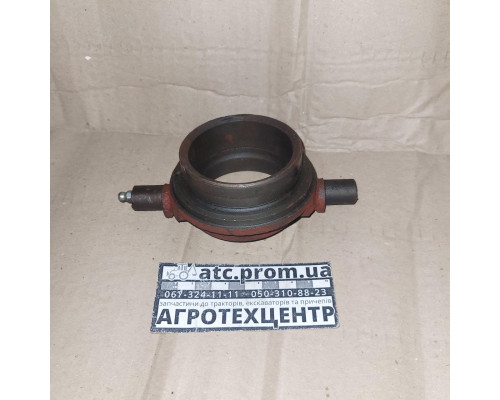 Відводка витискного підшипника МТЗ 50-1601185