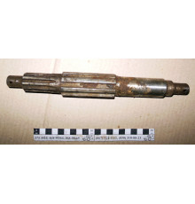 Вал роздавальної коробки МТЗ 2063 72-1802063