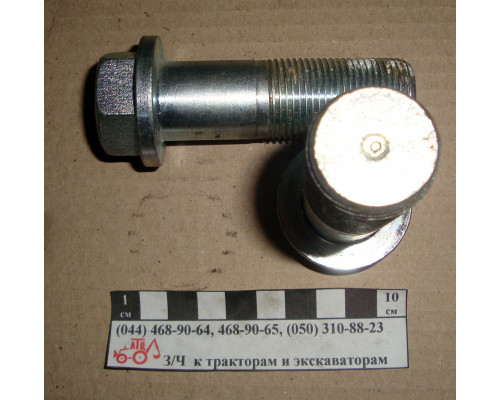 Болт замка задньої маточини МТЗ 50-3104028