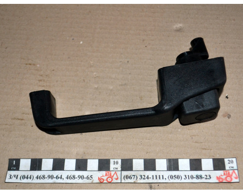 Ручка кабіни МТЗ права 80-6105330-А1 ОРИГІНАЛ