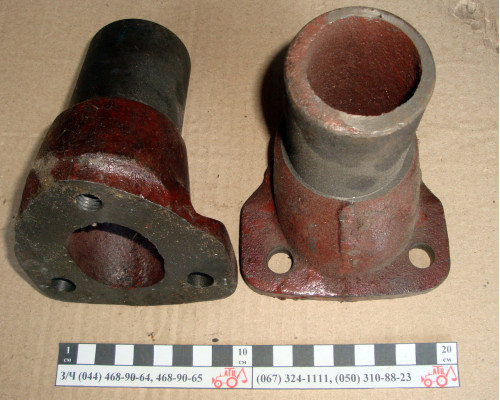 Патрубок Д-144 глушника Т40-1205191