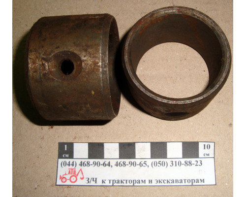 Втулка розпочила Д-65 задня
