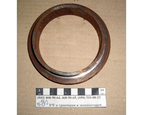 Кільце опорне відводки ЮМЗ 36-1604067