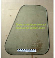 Скло ЮМЗ МК дверцята стара кабіна (571х539) 45-6708019